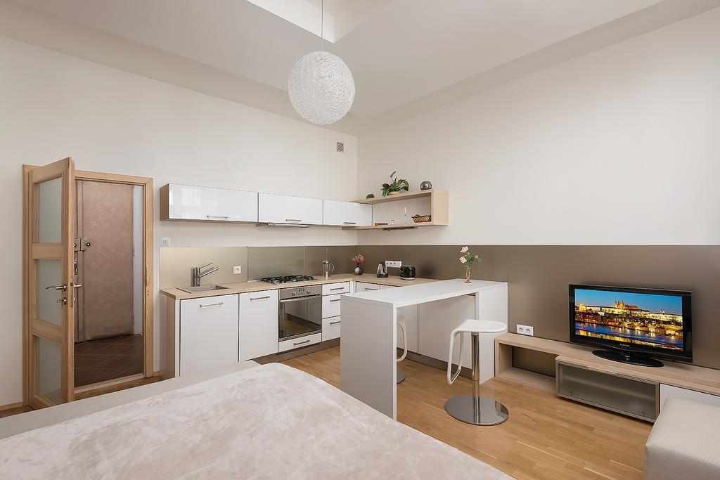 Apartment Near The Old Town Square Prague Room photo